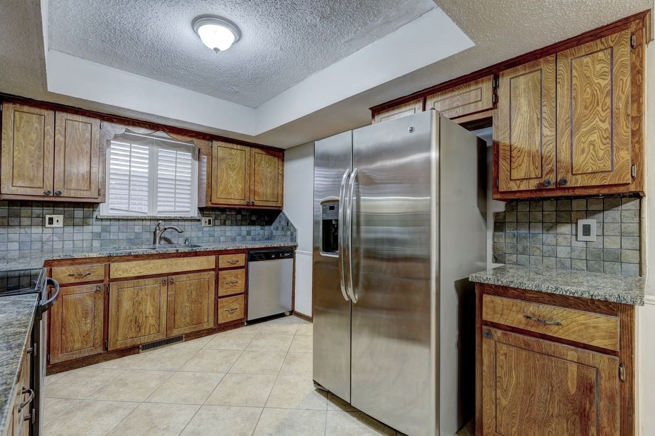 625 Sw 26th St - Photo 5 of 15