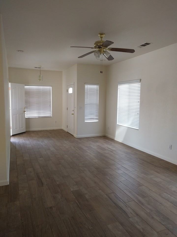 1270 Expedition St - Photo 3 of 9