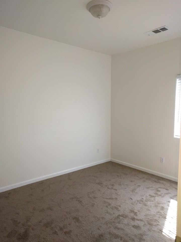 1270 Expedition St - Photo 6 of 9