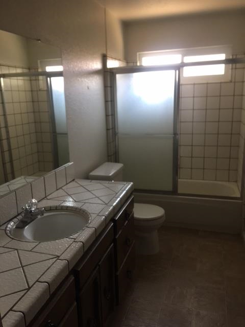 1920 Rohrer Dr - Photo 4 of 10