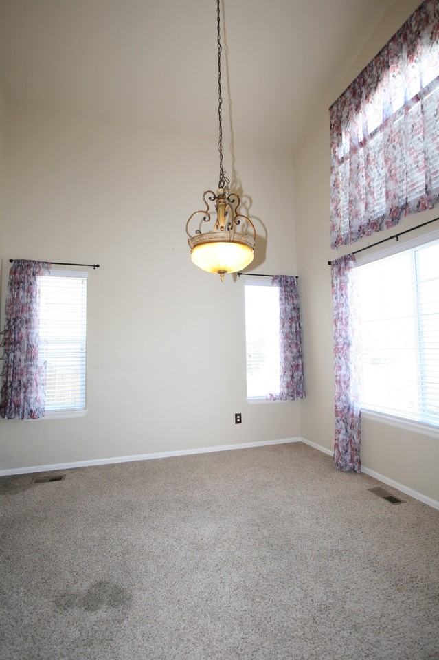 4845 Spokane Way - Photo 5 of 14