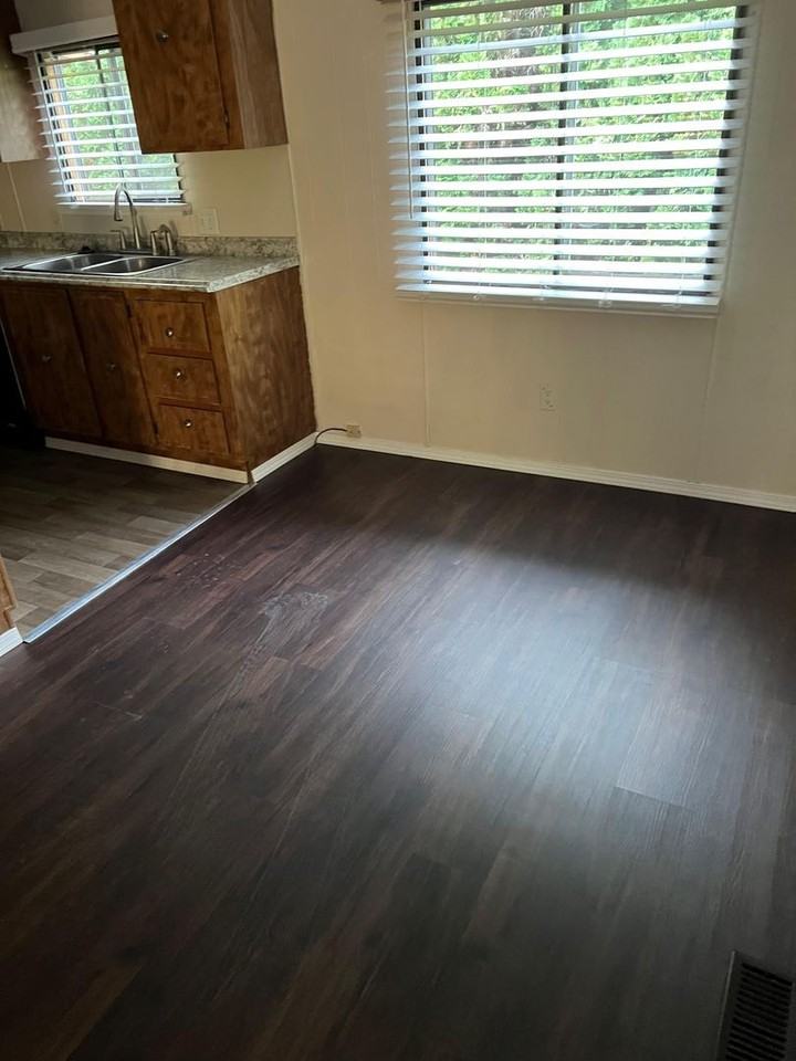 1448 Harbor Dr - Photo 5 of 12