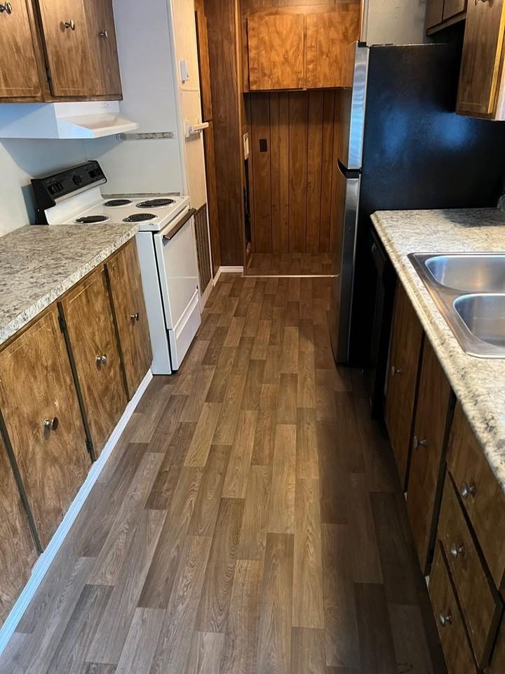 1448 Harbor Dr - Photo 6 of 12