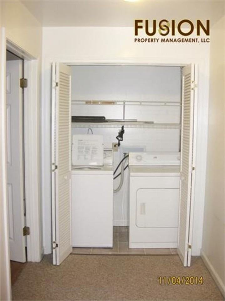 185 Hildred Dr #185 - Photo 3 of 17