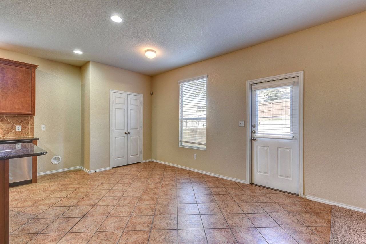 815 Cactus Star - Photo 6 of 25