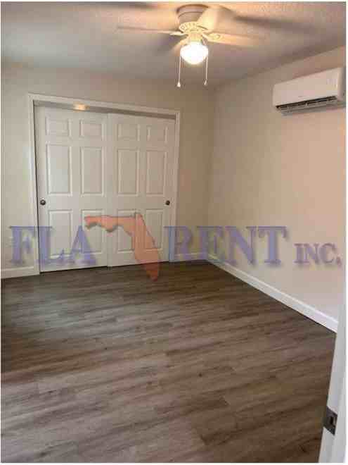 170 W Main St - Photo 6 of 17