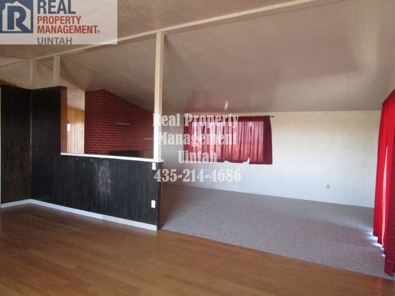 3815 E 4000 S - Photo 5 of 8