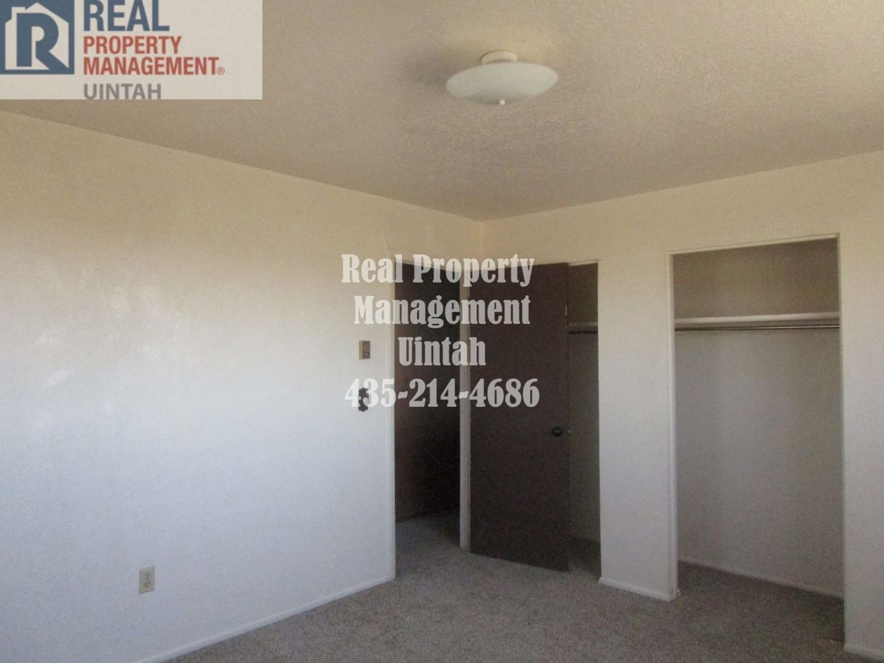 3815 E 4000 S - Photo 6 of 8