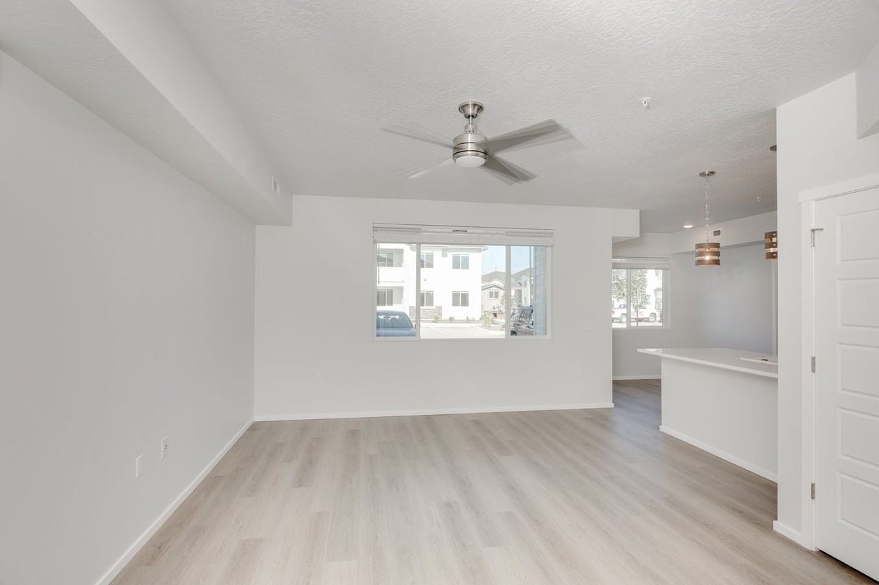 1005 Wilford Ln #202 - Photo 6 of 24