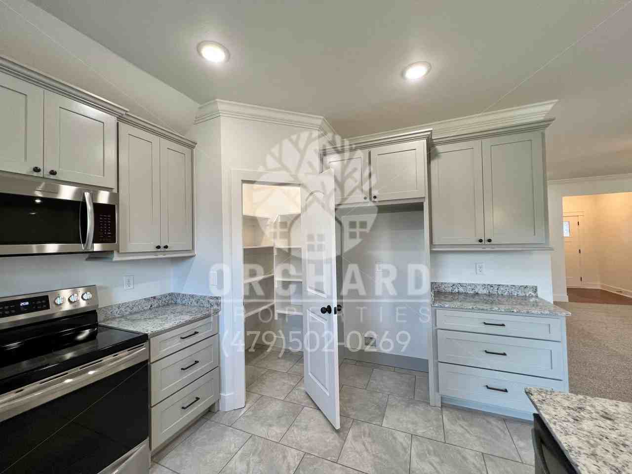 1809 E Hudson Dr - Photo 7 of 18