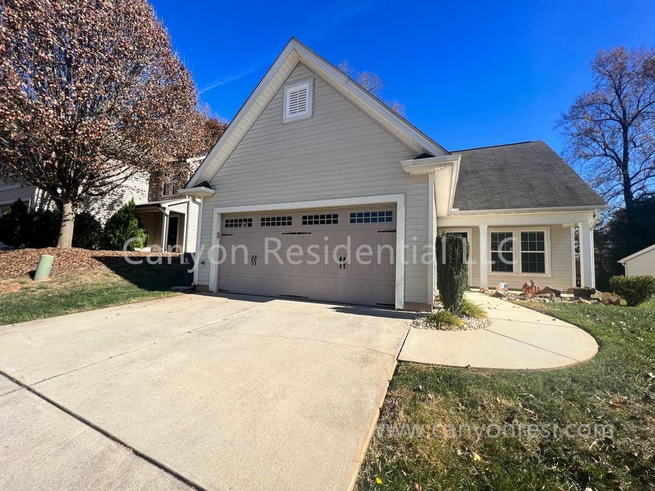 1837 Pope Hill Ct - Photo 2 of 29