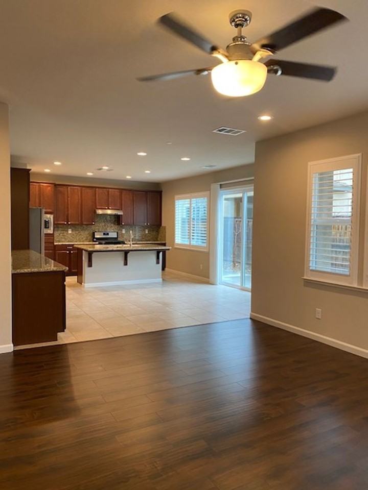 4115 Autumn Crossing Ln - Photo 6 of 22