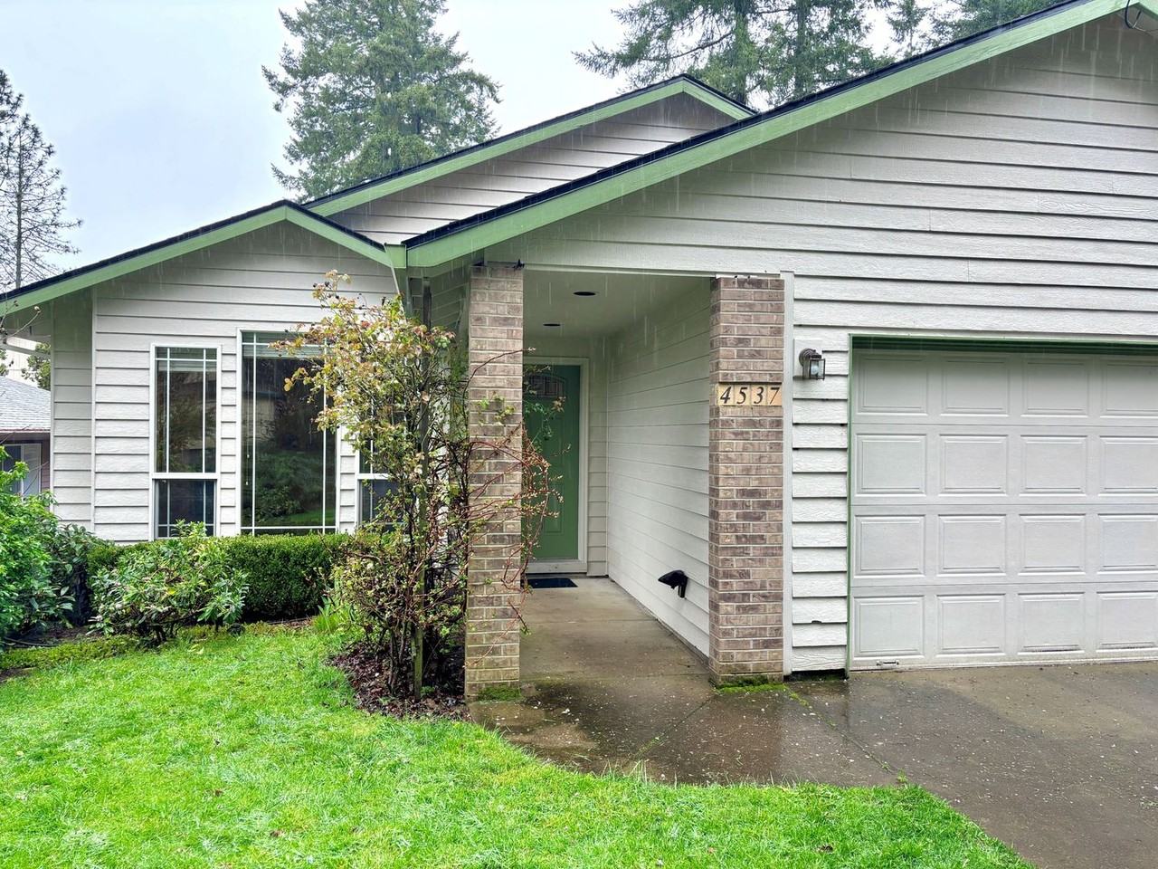 4537 Sw Arnold St - Photo 2 of 31