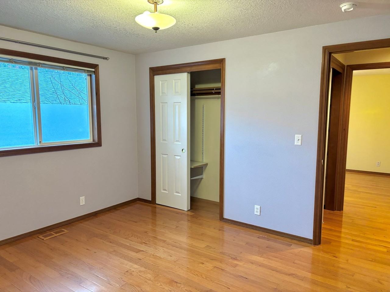 4537 Sw Arnold St - Photo 7 of 31