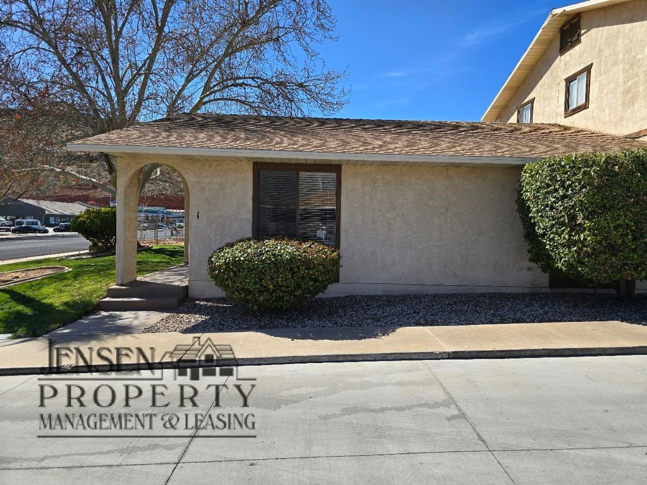 462 W 300 N #1 - Photo 7 of 28