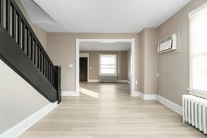 featured image of 458 Main St