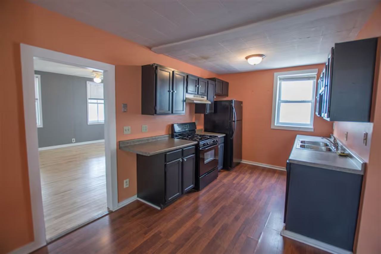 30 Chase St - Photo 5 of 26