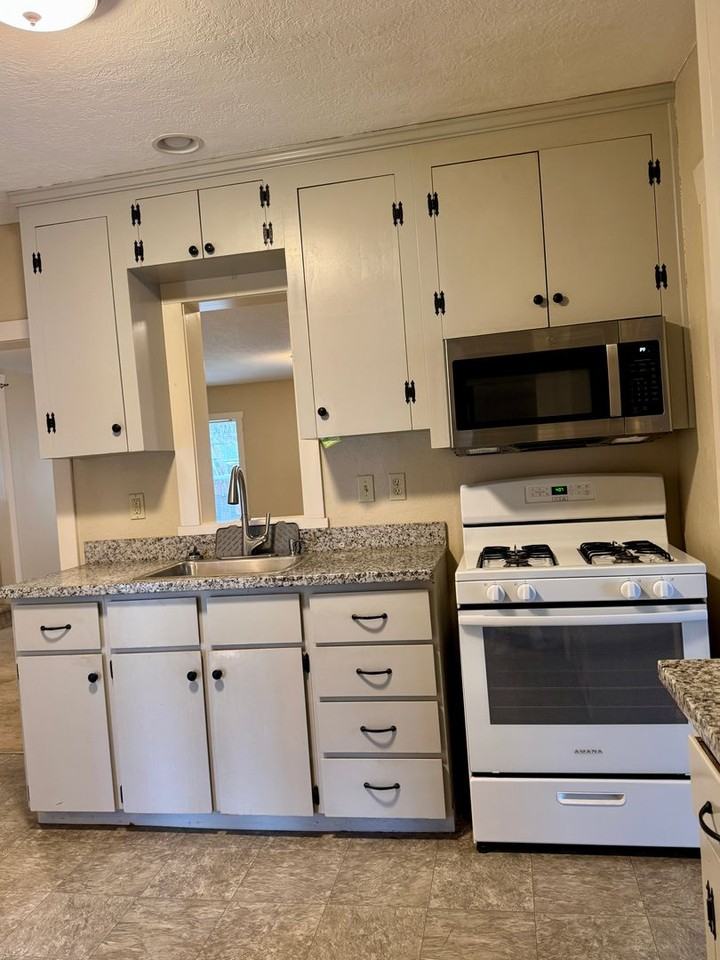 9770 Se Stanley Ave - Photo 5 of 20