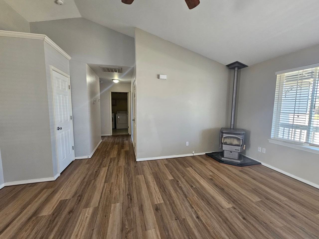 1903 N Trails Edge Dr - Photo 5 of 28