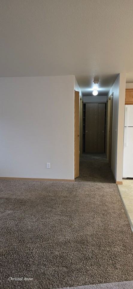 2261 E Crestview Dr - Photo 3 of 27