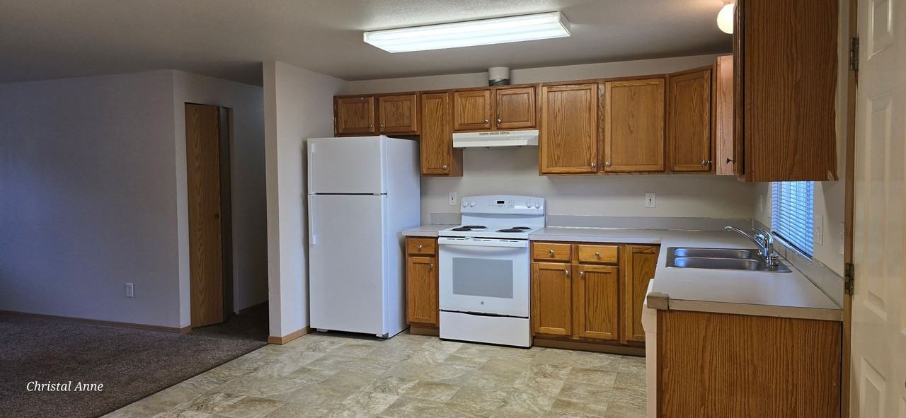 2261 E Crestview Dr - Photo 7 of 27