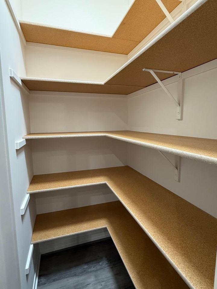 9746 S 89th St - Photo 5 of 24