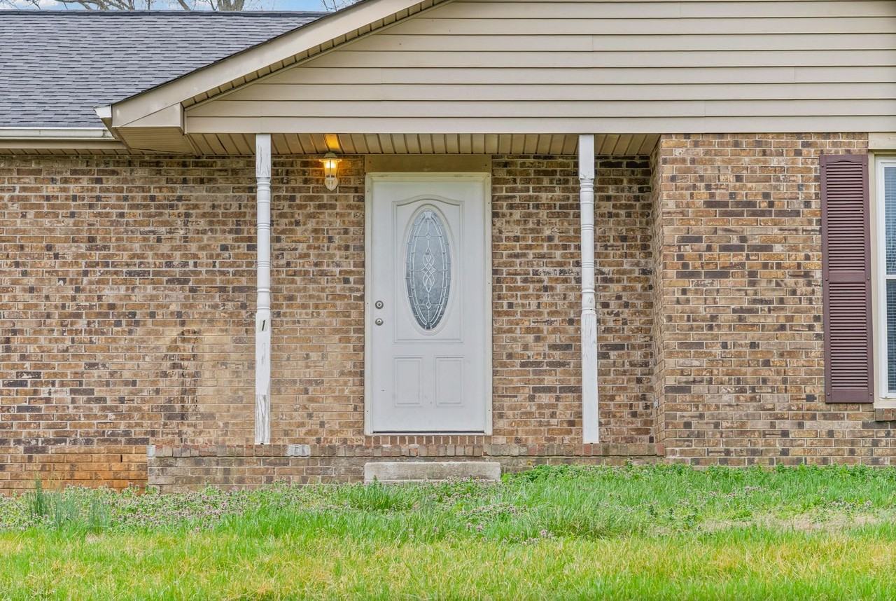 1710 Broadripple Dr - Photo 4 of 27