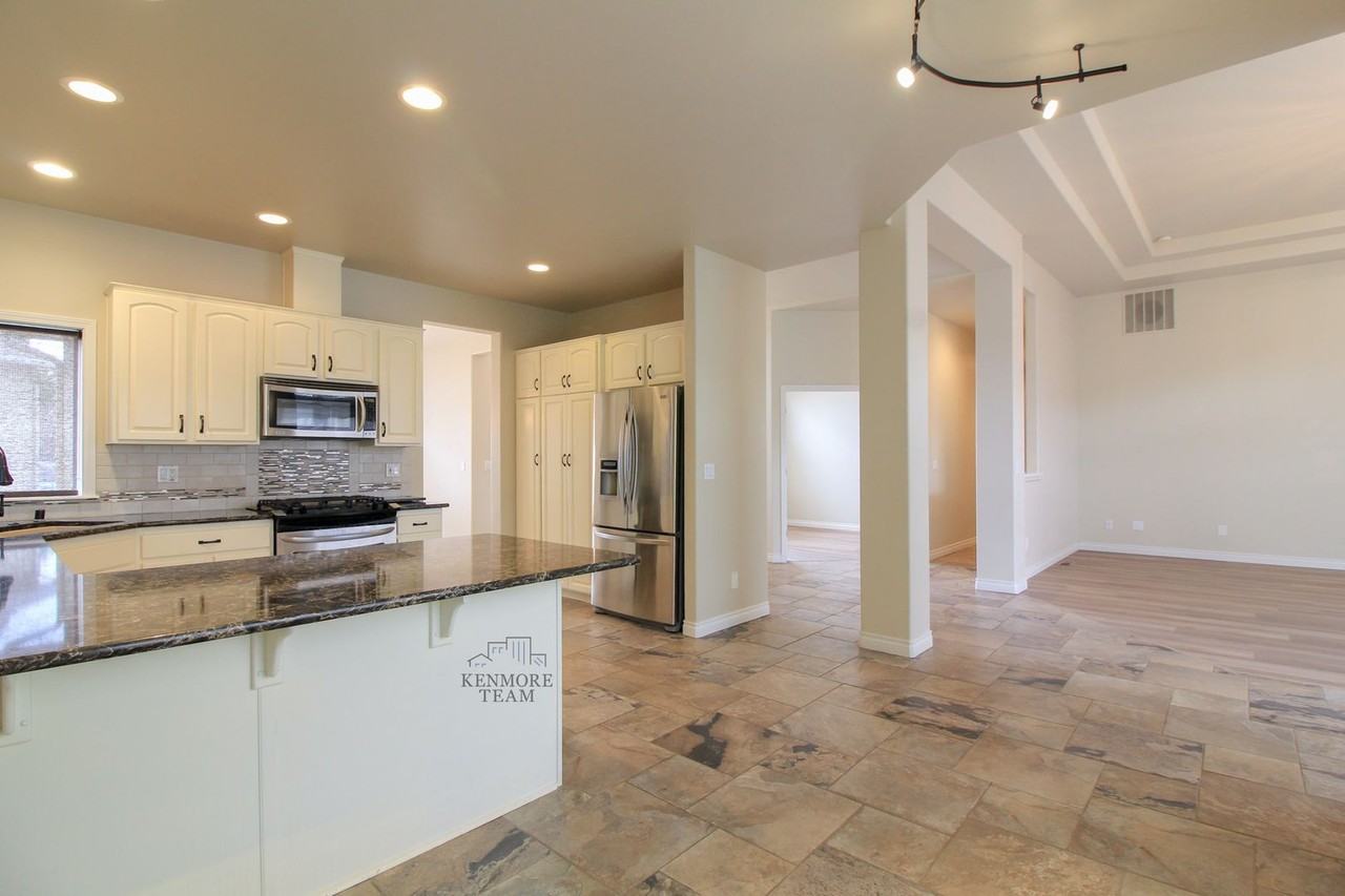 1743 Pinot Ct - Photo 3 of 14