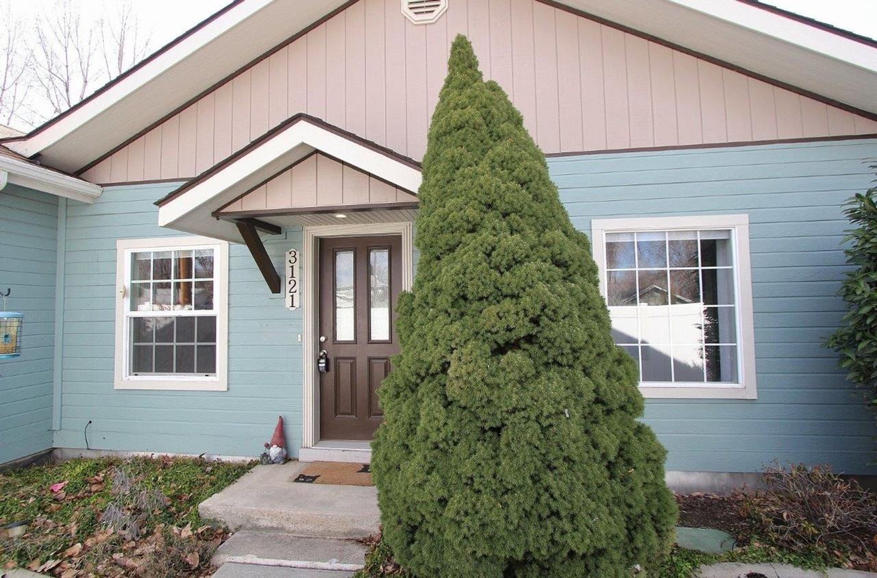 3121 W Rose Hill St - Photo 2 of 25