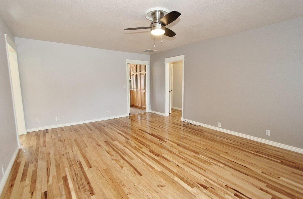 3121 W Rose Hill St - Photo 7 of 25