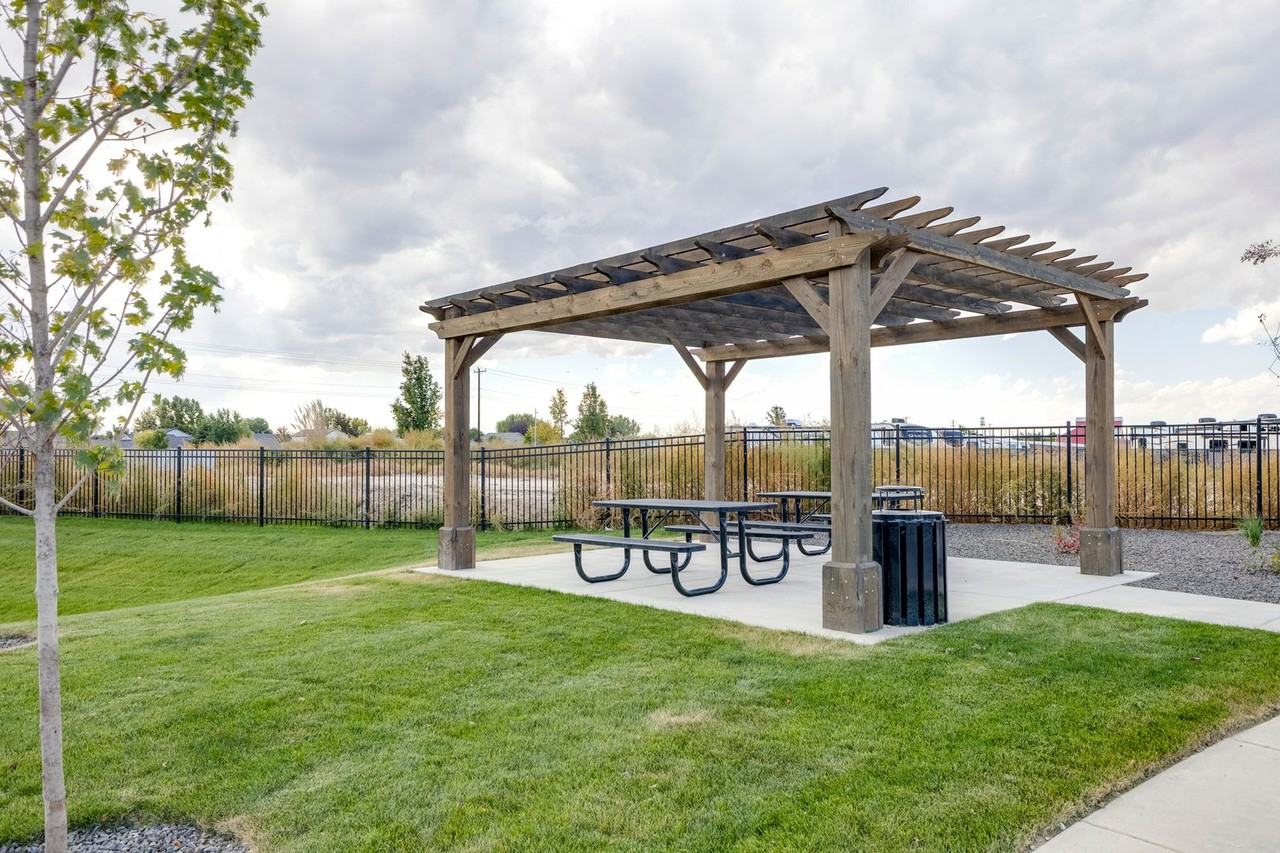 Virginia Park Apartments - Photo 4 of 9