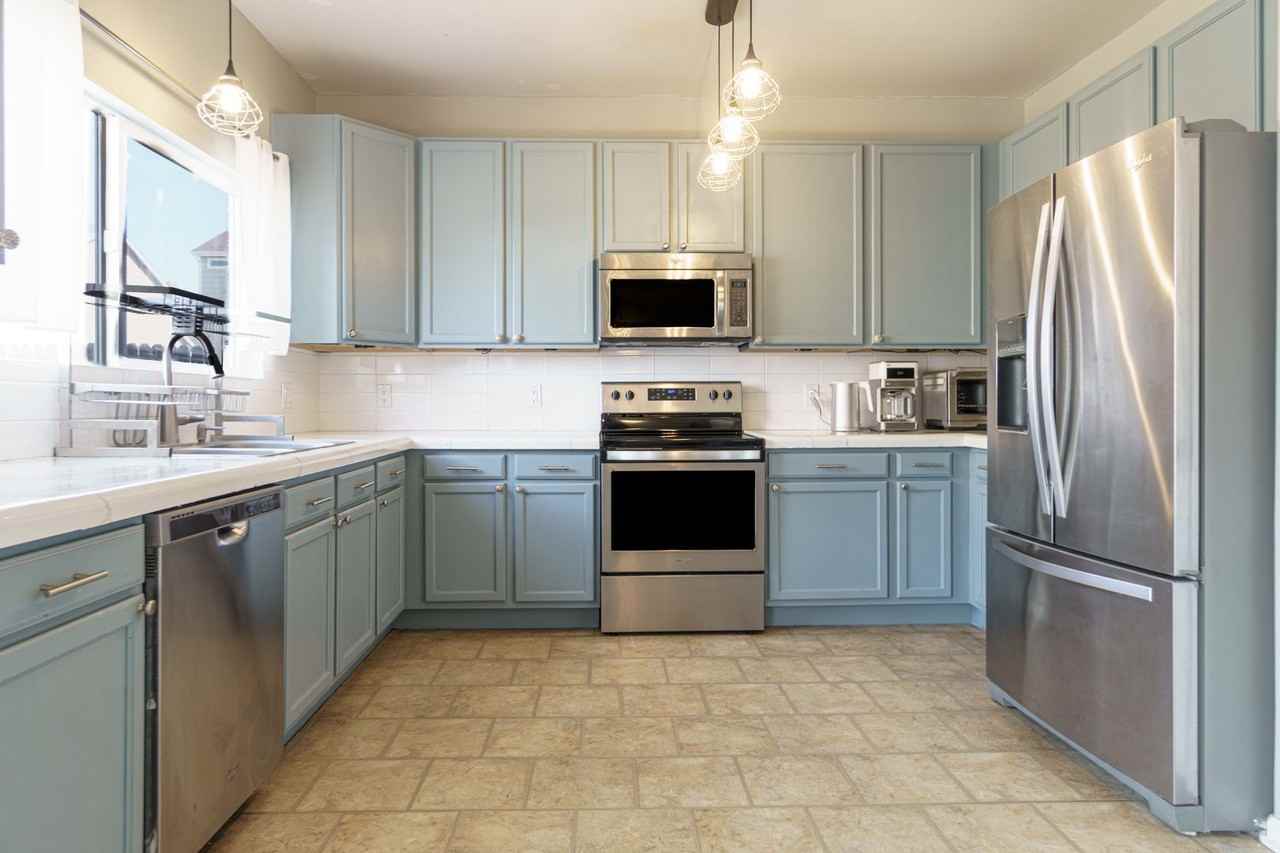 9510 Pony Gulch Way - Photo 3 of 28