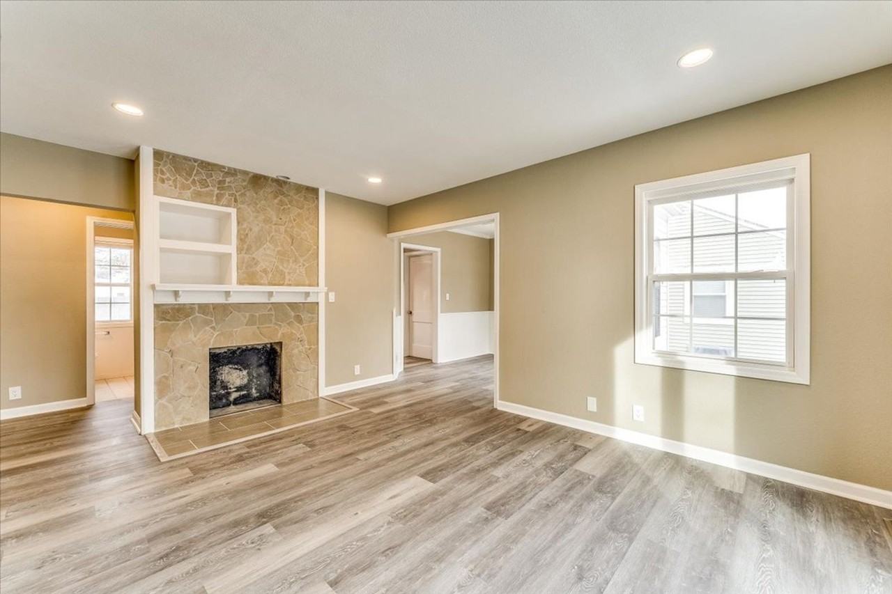 1613 N Burns St - Photo 4 of 25