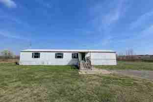 445 Pigeon Rd - Photo 1 of 1