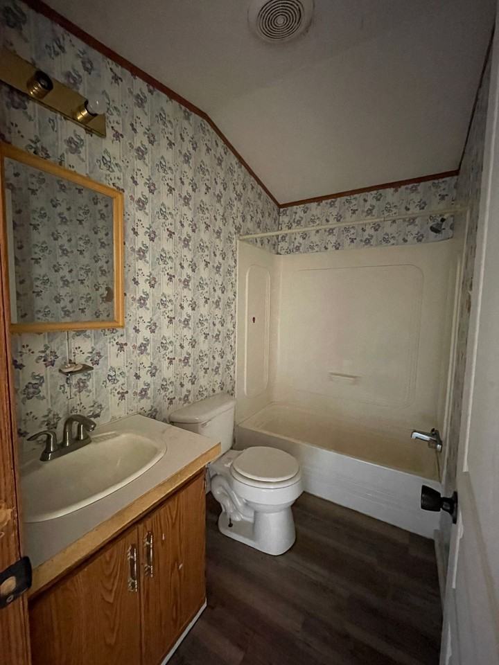 445 Pigeon Rd - Photo 4 of 8