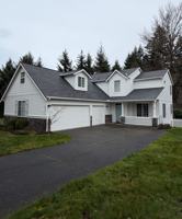 featured image of 2060 Hammond Ave