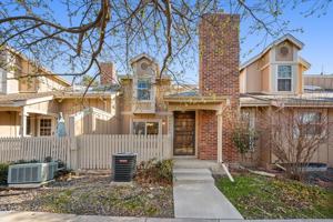 featured image of 9957 Grove Way