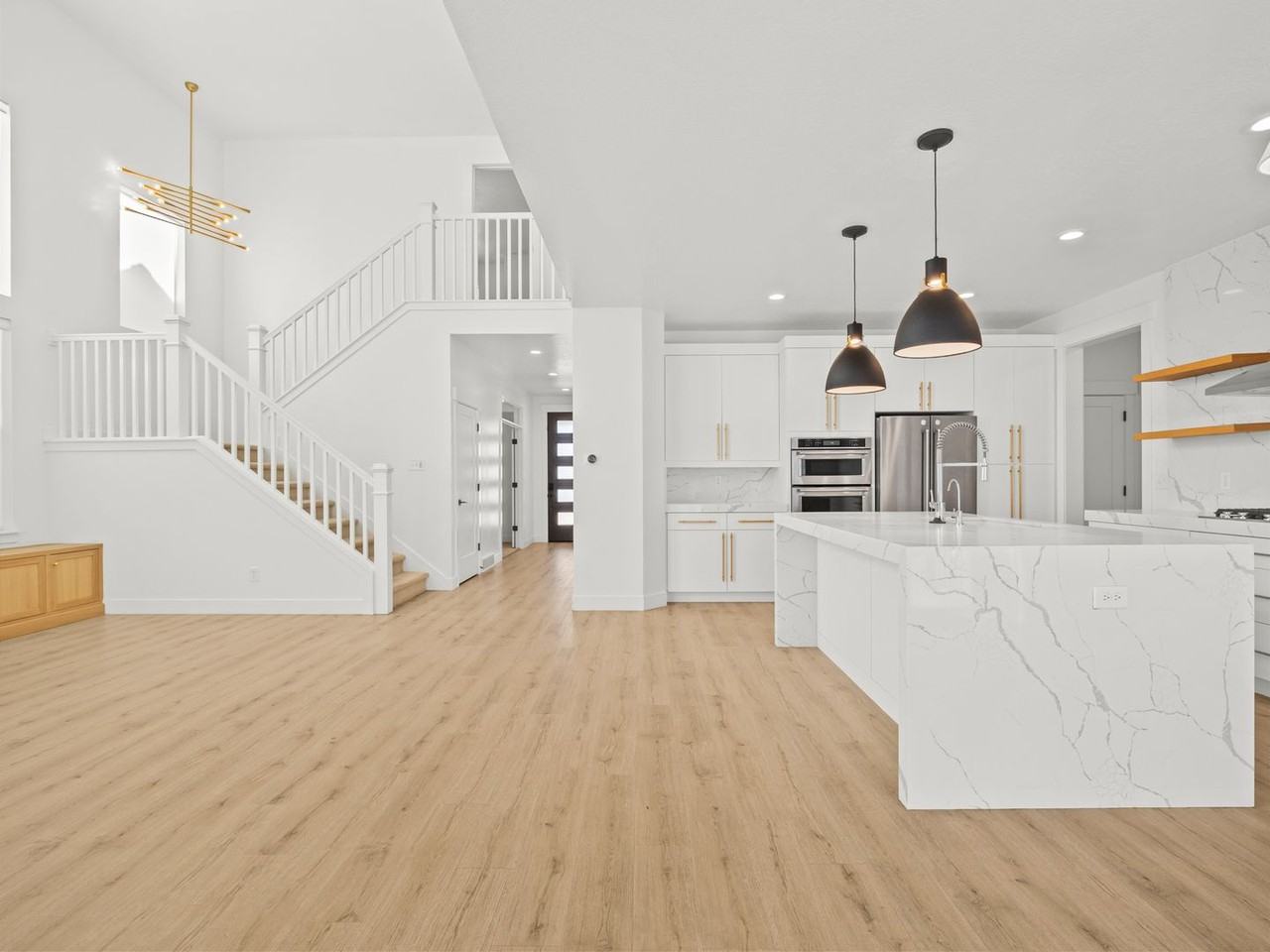 136 N Desert Sage Dr - Photo 6 of 50