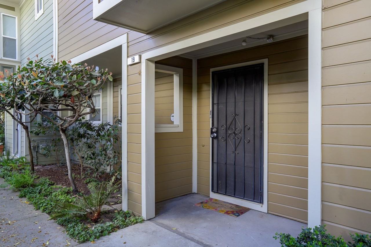 19 Blair Ter - Photo 5 of 35