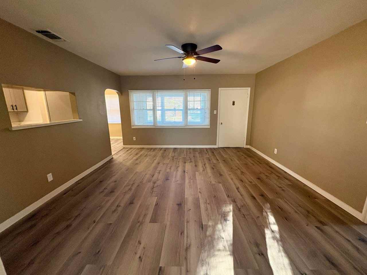 4119 55th St - Photo 7 of 48