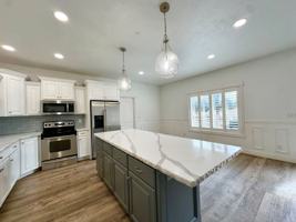 featured image of 624 Centennial Loop