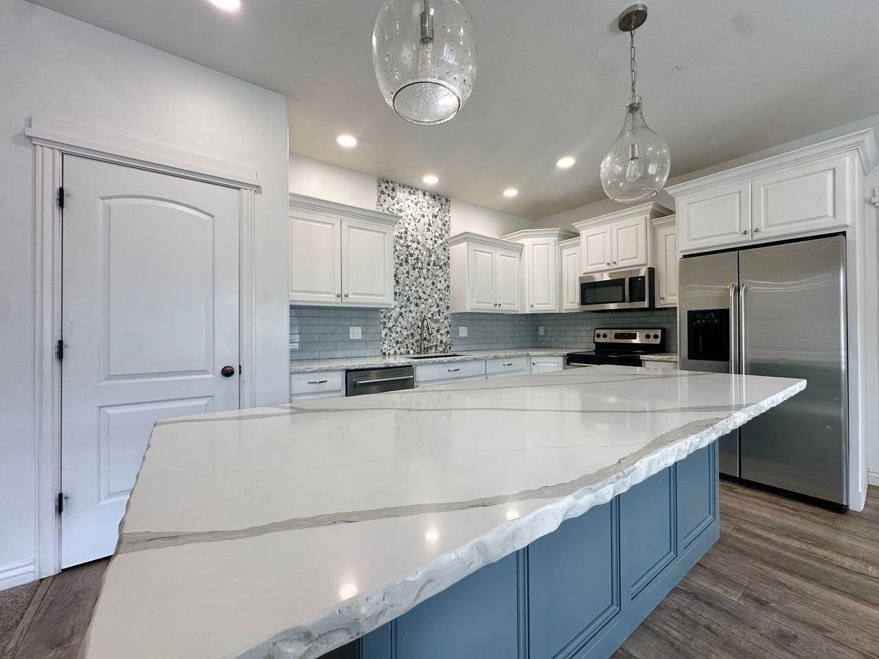 624 Centennial Loop - Photo 3 of 28