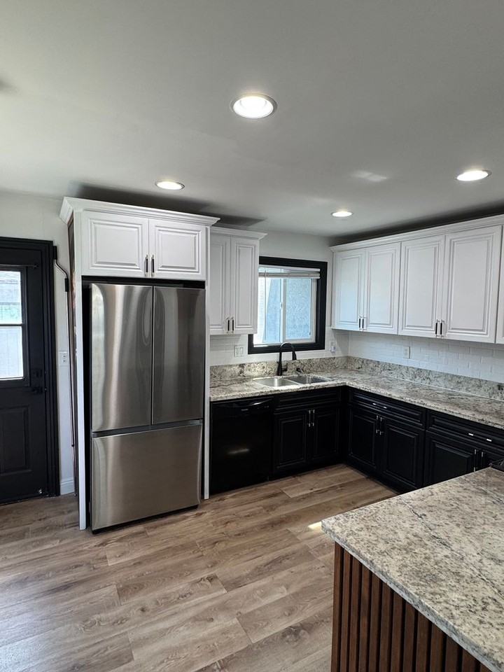 2672 E Washington St #2672 - Photo 6 of 33