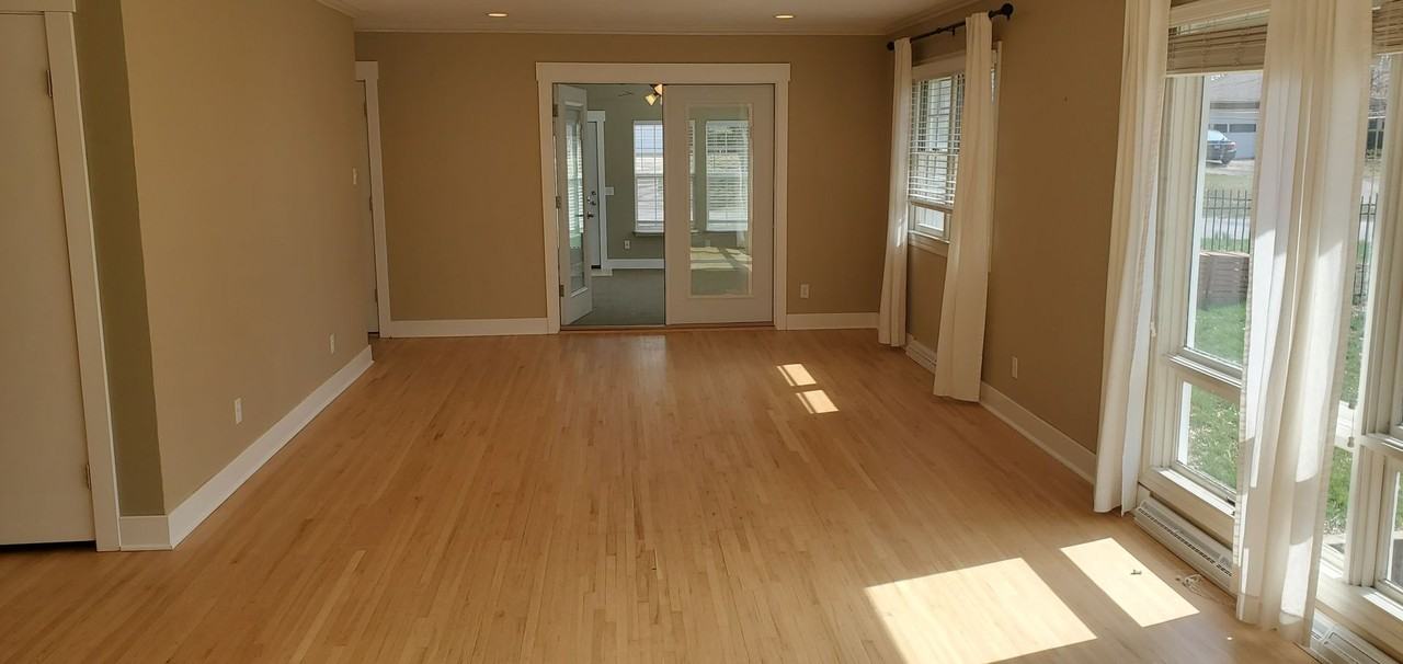 1502 North Cir - Photo 5 of 38