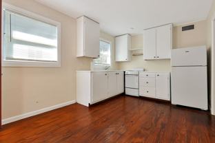 325 Ohio Pl - Photo 1 of 1