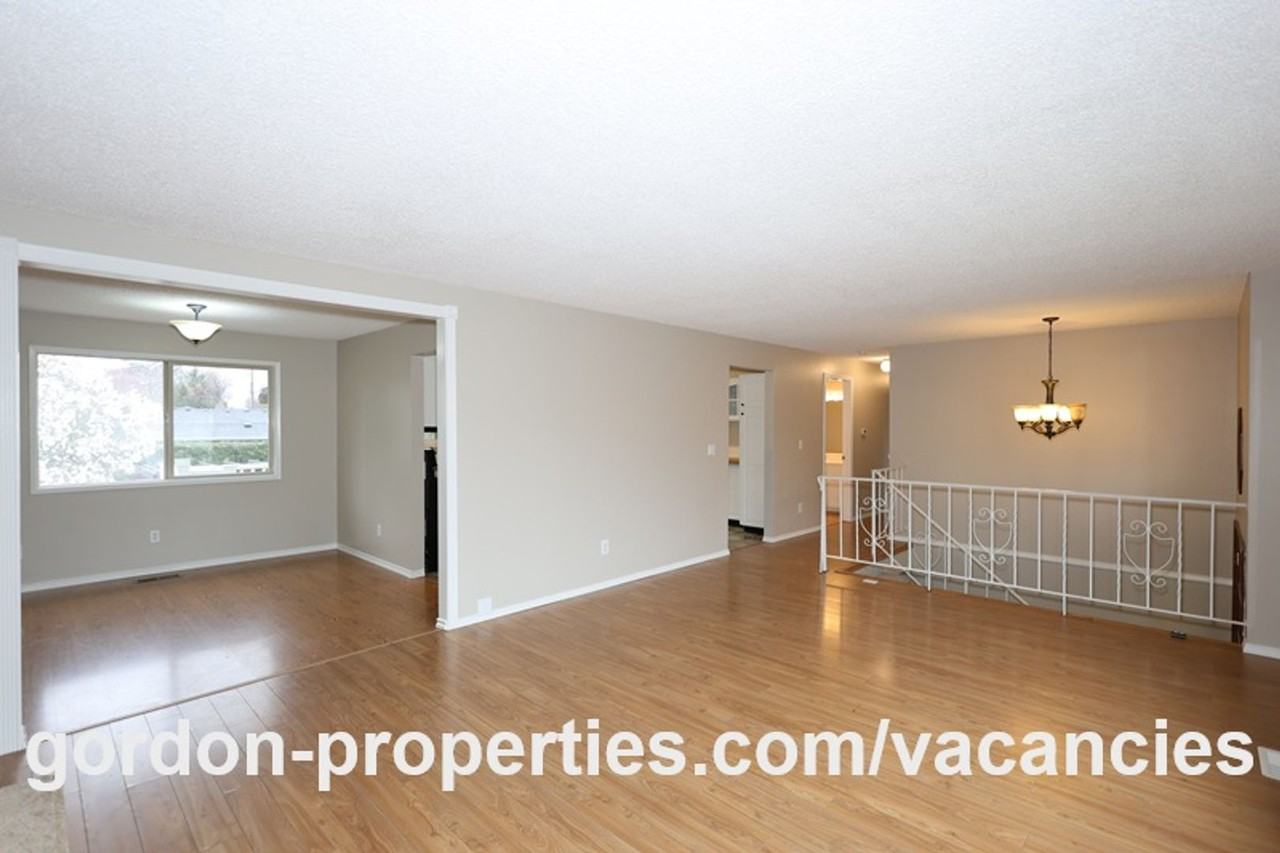 2793 Ne 22nd Ct - Photo 5 of 50