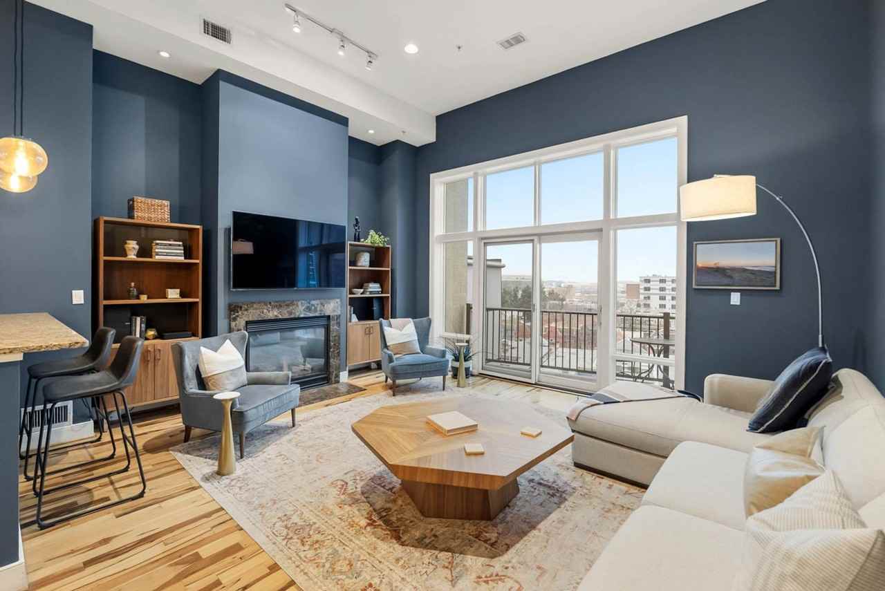 1330 Belmont St Nw #301