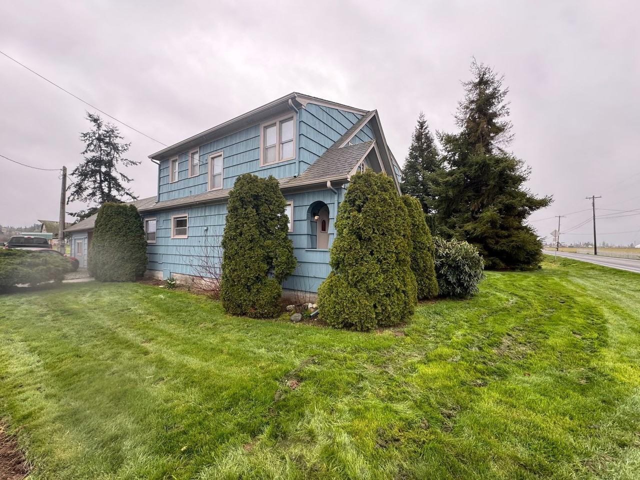 28627 Old Pacific Hwy - Photo 2 of 23