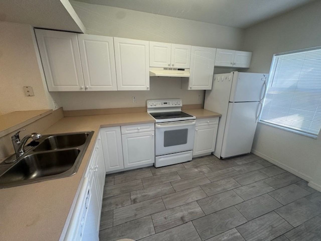 4330 Har Paul Cir - Photo 3 of 18