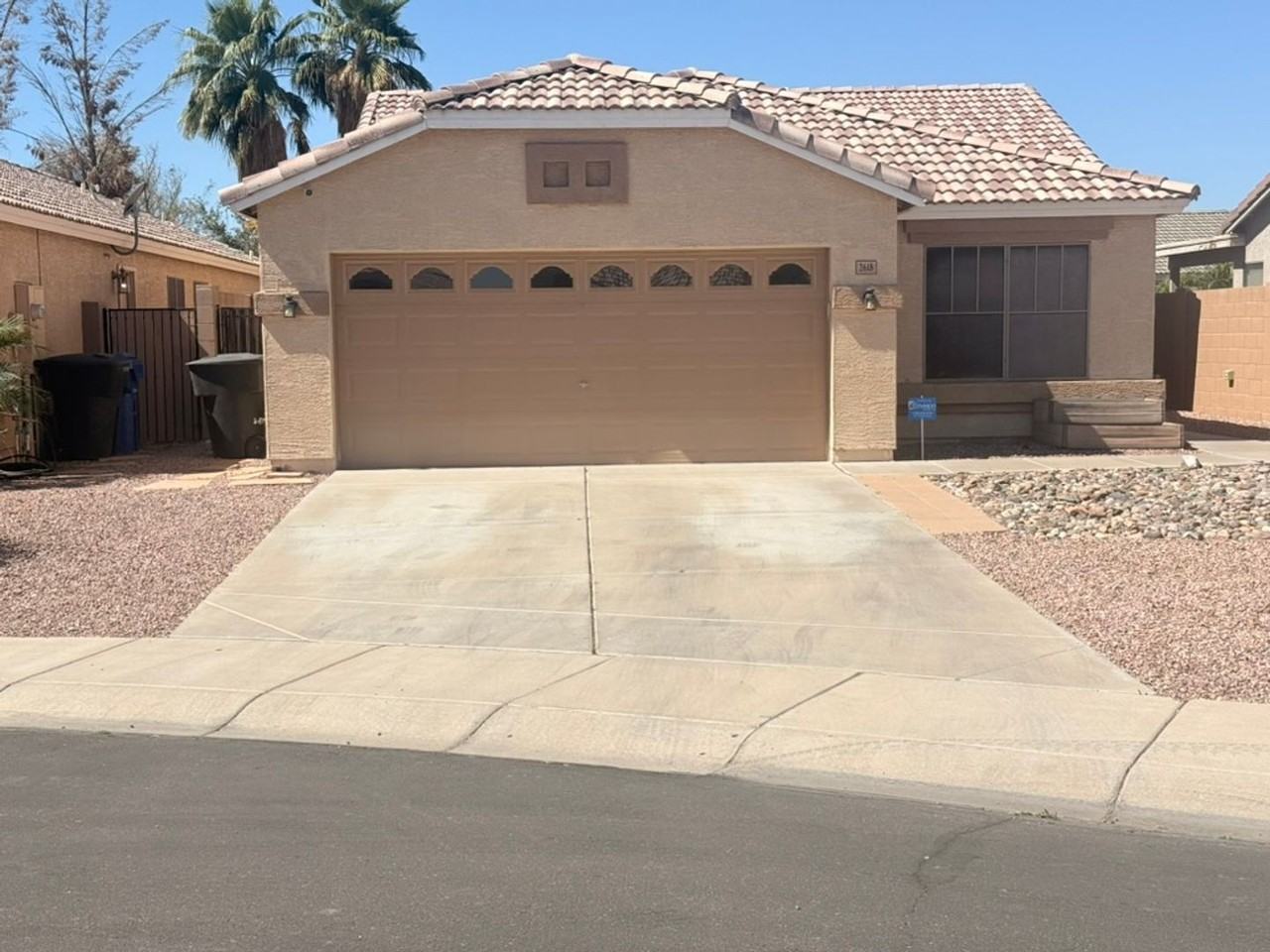 2618 N 107th Ln - Photo 2 of 50